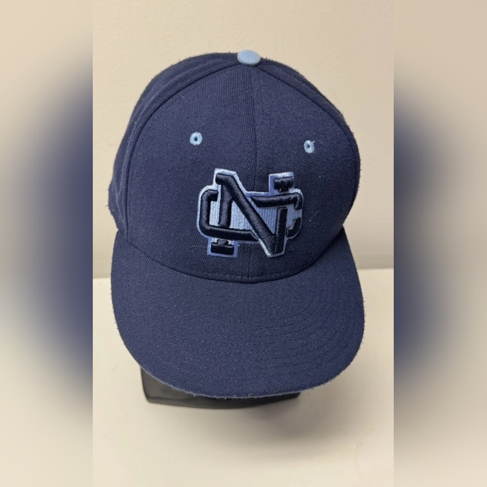 University of North Carolina Tar Heels Nike True - Fitted Hat Cap Med Flat Bill